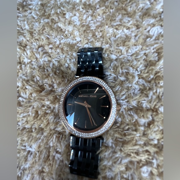 Michael Kors watch - Picture 2 of 8